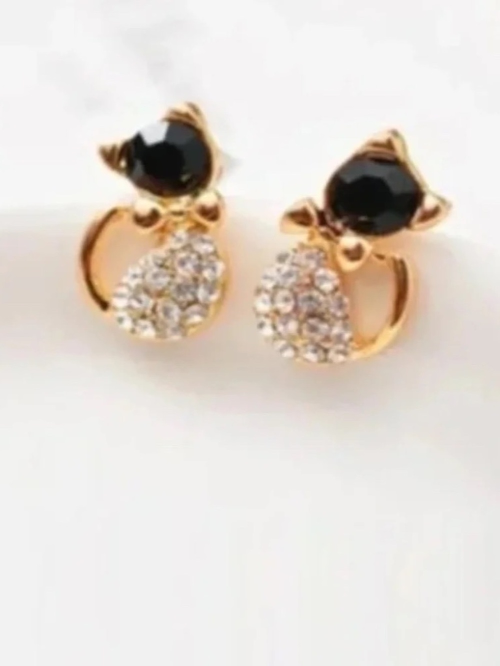 NEW Cat Stud Earrings  Jewelry